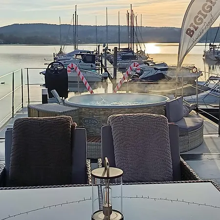 Diamond Bigigio House Boat Lisanza